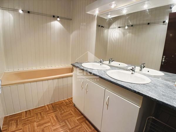 Maison à vendre T7 - Villebarou - Spacieuse maison familiale de caractère, 6 Chbs, déps.,