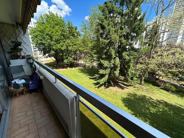 APPARTEMENT DONNANT SUR PARC ARBORÉ