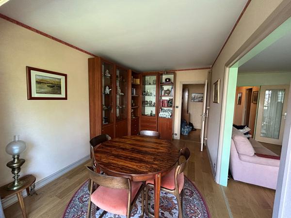 APPARTEMENT DONNANT SUR PARC ARBORÉ