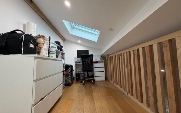 Maison à vendre    2 pièces •  Barbières