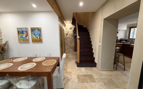 Maison à vendre    2 pièces •  Barbières