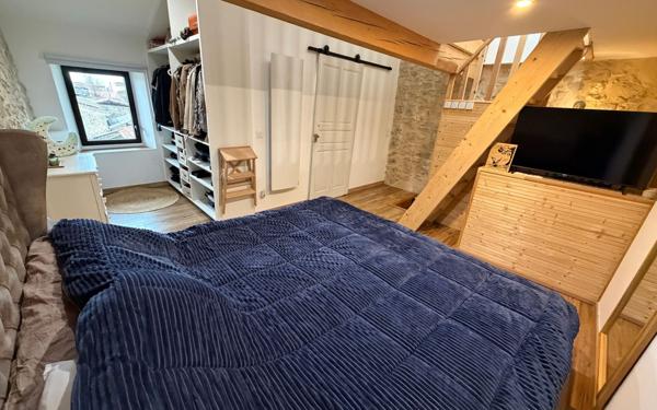 Maison à vendre    2 pièces •  Barbières