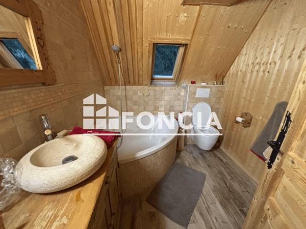 À vendre Maison 8 pièces 135 m² - La Foux D'allos 04260