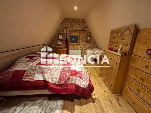 À vendre Maison 8 pièces 135 m² - La Foux D'allos 04260