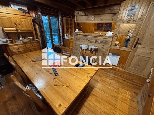 À vendre Maison 8 pièces 135 m² - La Foux D'allos 04260