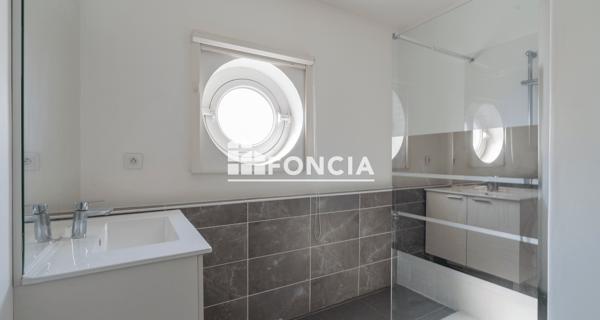 À vendre Appartement 3 pièces 60 m² - Marseille 13004