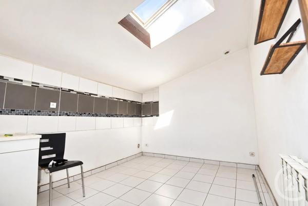 Appartement T3 à vendre  3 pièces - 62,92 m 2   ROMANS SUR ISERE  - 26