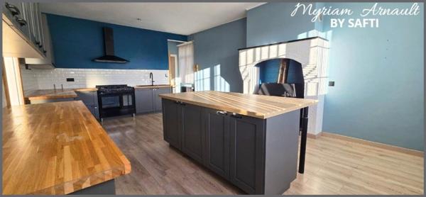 MAISON 4 chambres, Granges, Garage, Dépendances, Source