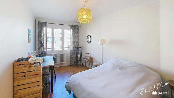 Appartement de 80 m2 avec deux chambres