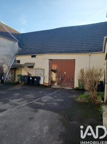 Immeuble à vendre 240 m² Boissy-le-Châtel