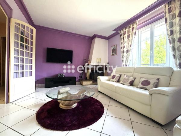 Maison
         6 pièces
        - 160 m² Exclusivité 380 000 € *