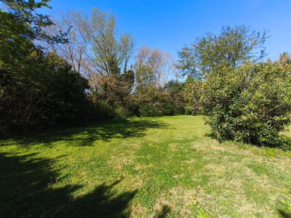 Maison à vendre à Saint-Martin-de-Crau dans les Bouches-du-Rhône (13310), ref : 075/204   
CAPHAN