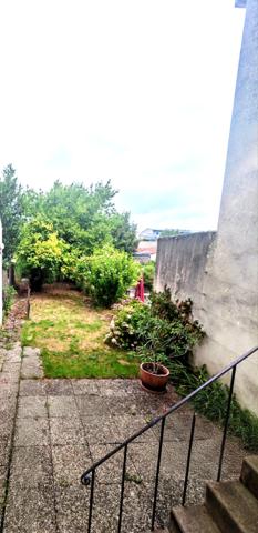 Immeuble 6 pièces - 100 m²