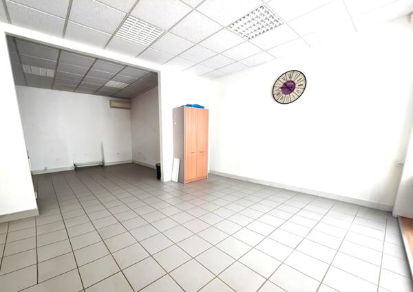 Immeuble 6 pièces - 100 m²