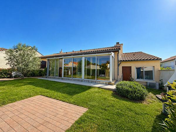 MAISON DE PLAIN PIED SECTEUR BUXEROLLES