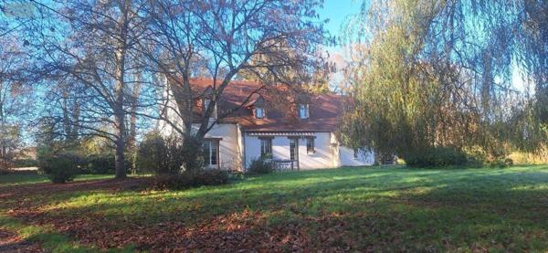 Maison à vendre à Savigné-l'Évêque dans la Sarthe (72460), ref : 013-2083