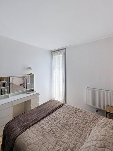 T2 AVEC BALCONS AU COEUR DU SECTEUR UNIVERSITAIRE