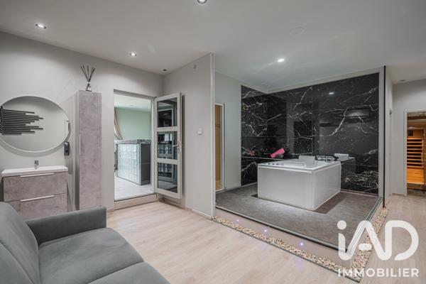 Murs commerciaux  à vendre 117 m² Gières