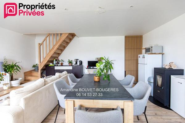 BAIS 35680- 3 CHAMBRES- GARAGE-188 980 EUROS HAI- JARDIN