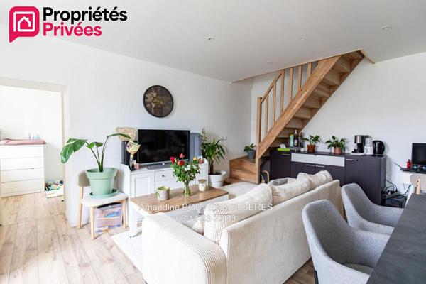 BAIS 35680- 3 CHAMBRES- GARAGE-188 980 EUROS HAI- JARDIN