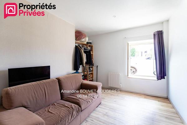 BAIS 35680- 3 CHAMBRES- GARAGE-188 980 EUROS HAI- JARDIN