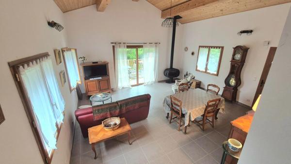 Maison à vendre dans petit hameau