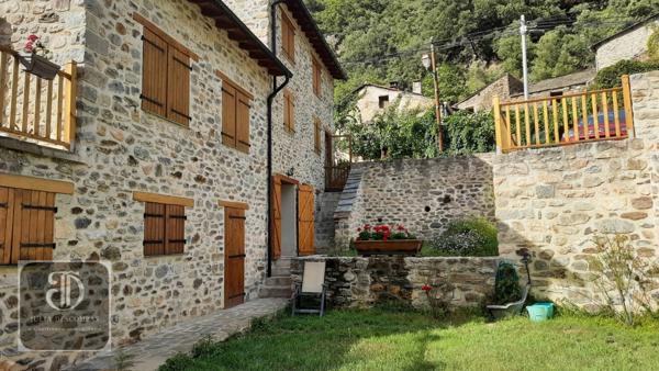 Maison à vendre dans petit hameau