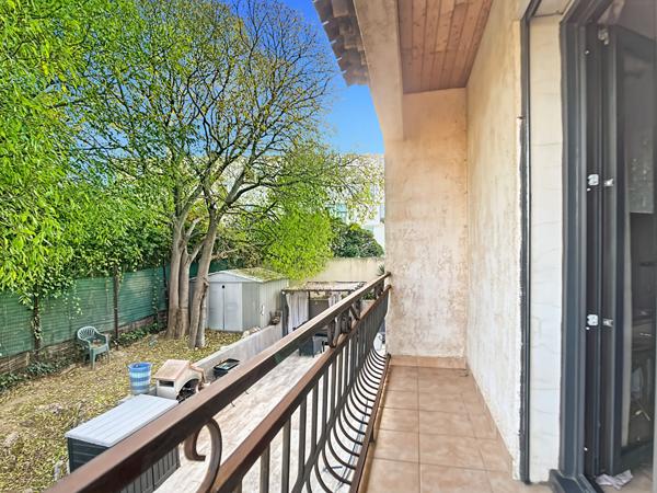 Maison spacieuse 140 m2 sur Parcelle 650 m2 avec piscine à vendre  -  Secteur Saint-Loup 13010 Marseille