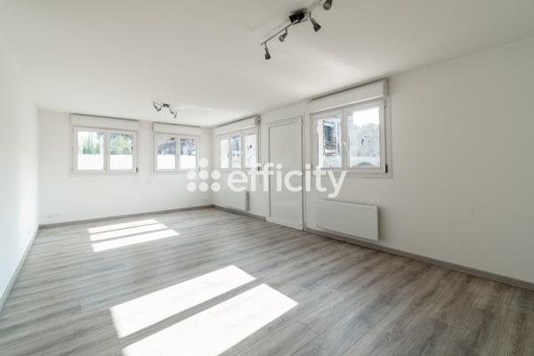 Maison 3 pièces - 75 m²