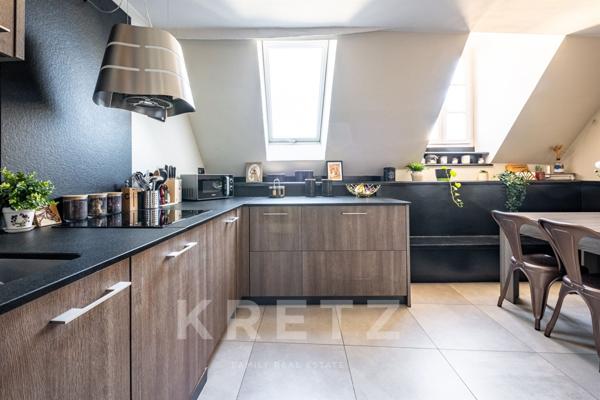 Appartement de caractère -157 m2 au sol-  Hôtel particulier XVIIe- Dijon centre historique