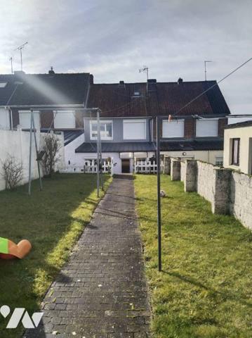 ETAPLES Centre ville
Maison 3 chambres  avec jardin + garage
