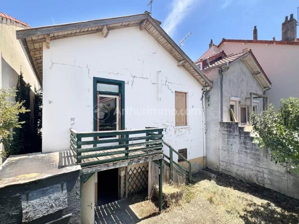 Vente                                                      Maison
                        
                     3 pièces                      55 m2                     à Chamalières