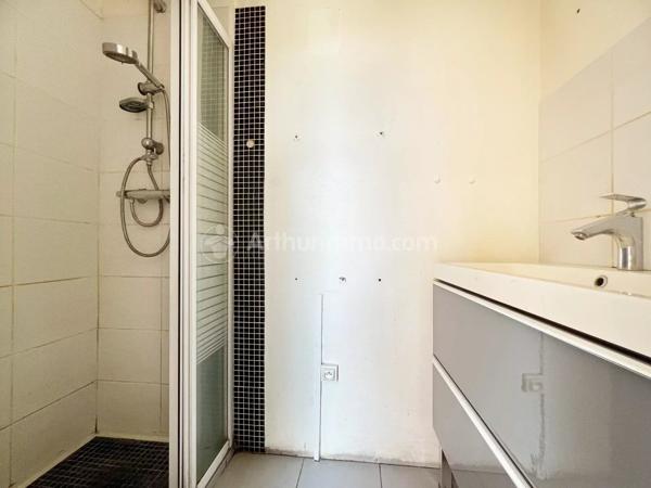 Vente                                                      Maison
                        
                     3 pièces                      55 m2                     à Chamalières