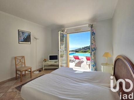 Maison à vendre 7 pièces 352 m² Cavalaire-sur-Mer