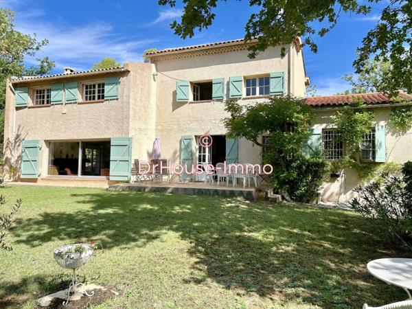 Maison à vendre 8 pièces de 202 m²