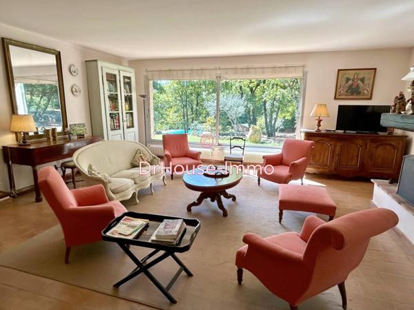 Maison à vendre 8 pièces de 202 m²