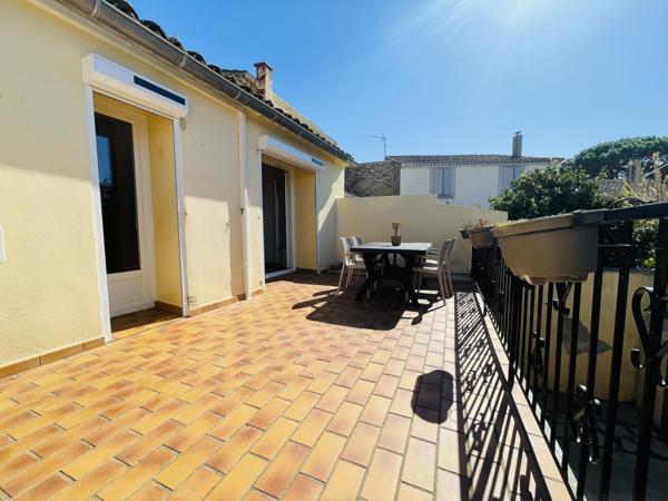 Vigneronne rénovée lumineuse - extérieurs - garage de 95 m²