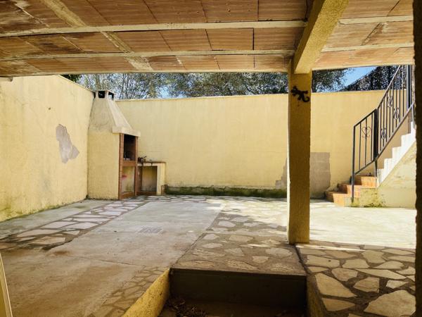 Vigneronne rénovée lumineuse - extérieurs - garage de 95 m²