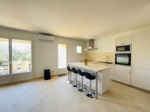 Vigneronne rénovée lumineuse - extérieurs - garage de 95 m²