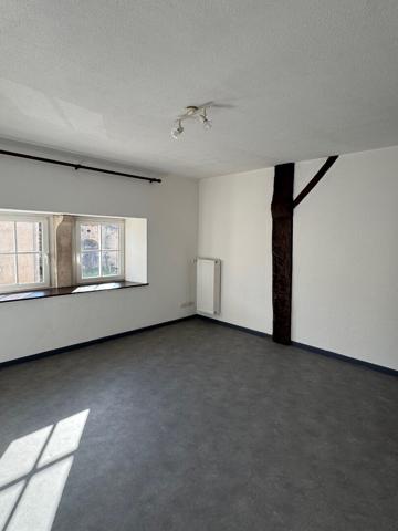 Maison Pompierre 5 pièce(s) 151 m2