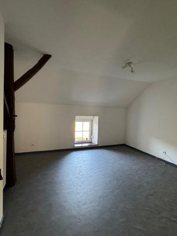 Maison Pompierre 5 pièce(s) 151 m2