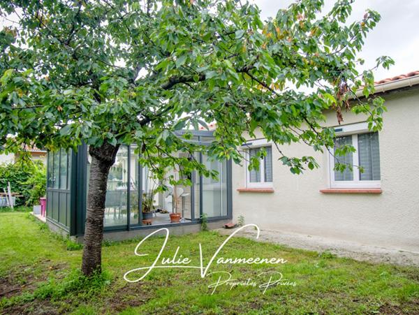 La Salvetat-Saint-Gilles (31880) - Maison T5 de plain-pied - 3 chambres - Véranda - Garage - Terrain 644 m2