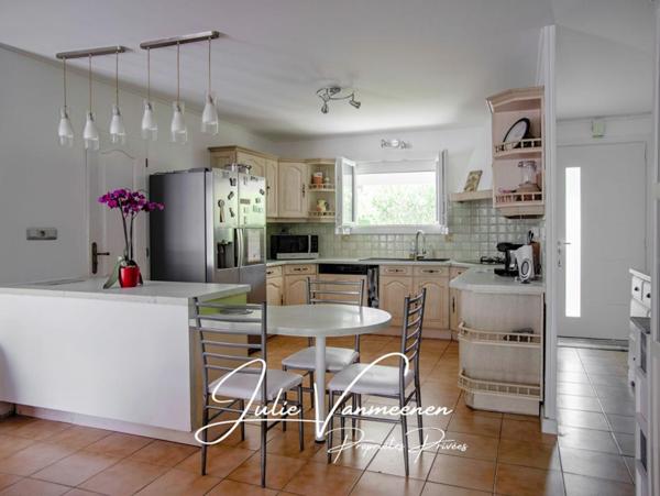 La Salvetat-Saint-Gilles (31880) - Maison T5 de plain-pied - 3 chambres - Véranda - Garage - Terrain 644 m2