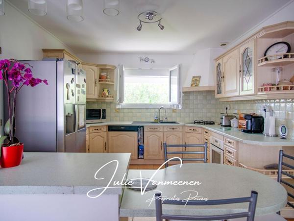 La Salvetat-Saint-Gilles (31880) - Maison T5 de plain-pied - 3 chambres - Véranda - Garage - Terrain 644 m2