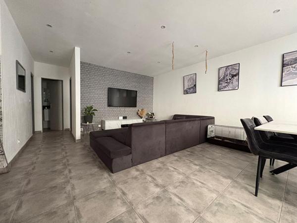 Maison  6 pièce(s) 136.77m2