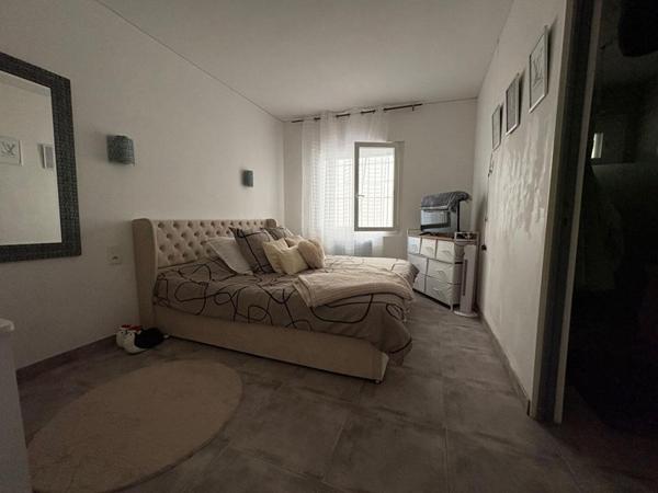 Maison  6 pièce(s) 136.77m2