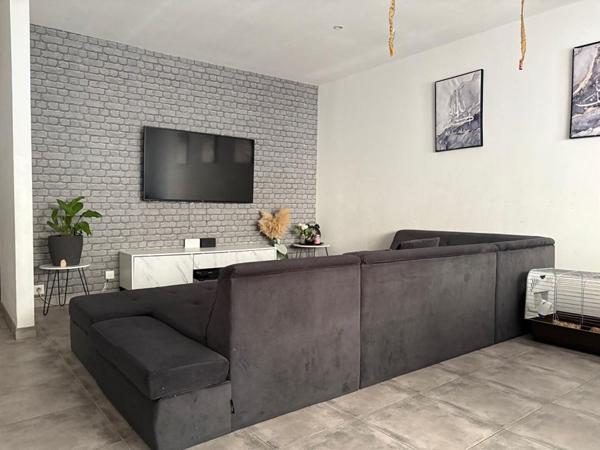 Maison  6 pièce(s) 136.77m2