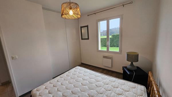 MAISON A LOUER MEUBLEE SUR ARVERT PROCHE COMMERCES