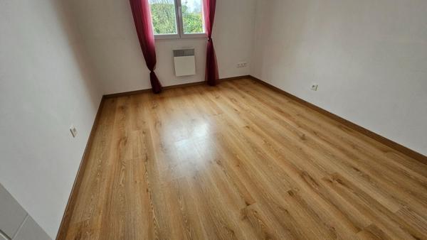 MAISON A LOUER MEUBLEE SUR ARVERT PROCHE COMMERCES