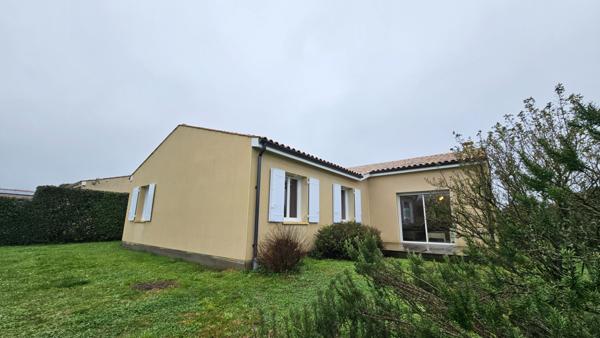 MAISON A LOUER MEUBLEE SUR ARVERT PROCHE COMMERCES